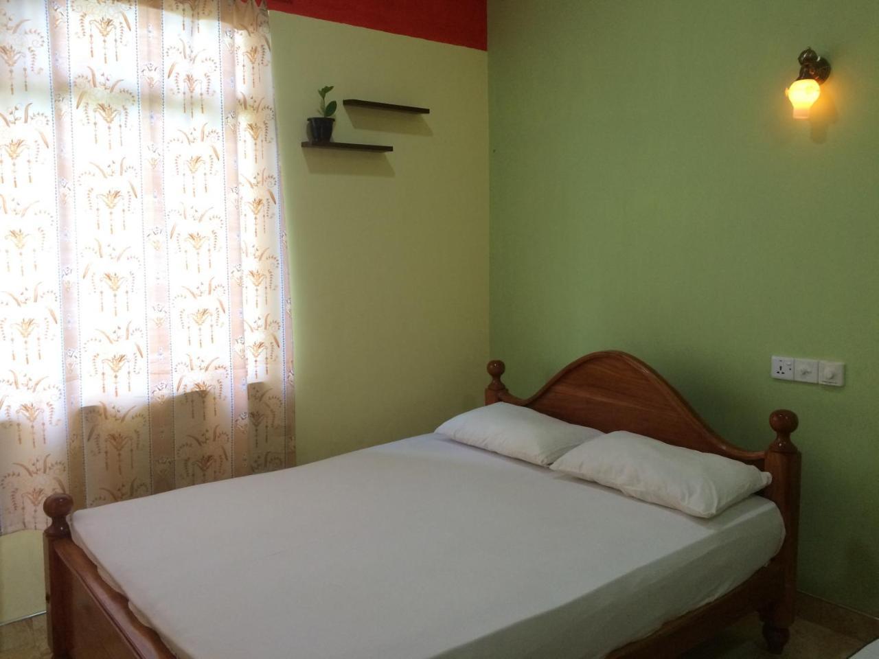 Hotel View Point Tissamaharama Exterior foto
